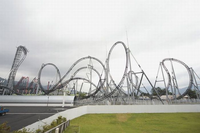 Takabisha roller coaster, Fujiyoshida, Yamanashi, Japan