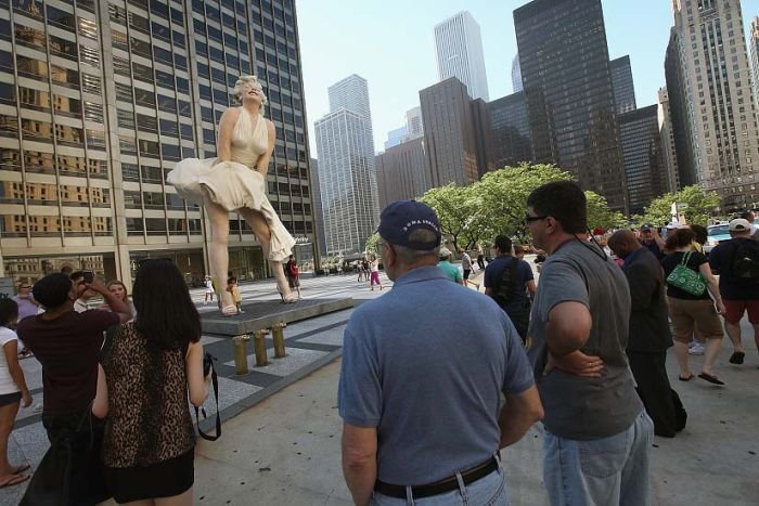 Marilyn Monroe sculpture, Chicago, United States