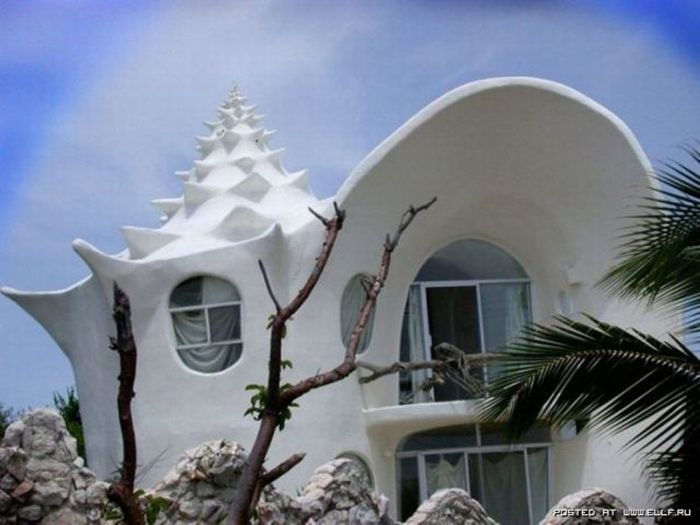 unusual buildings around the world