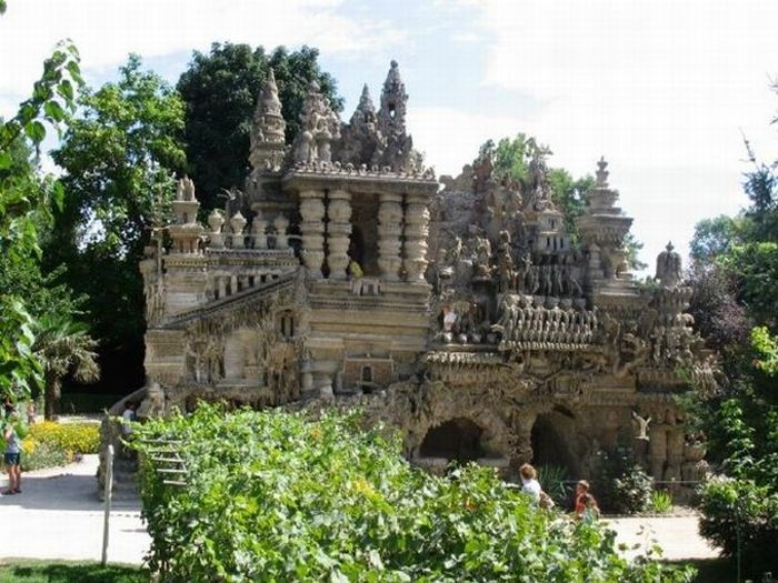 Le Palais Idéal by Ferdinand Cheval