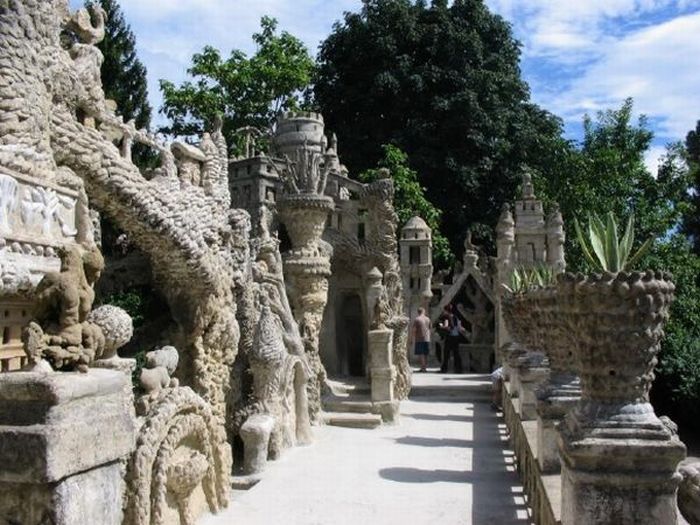 Le Palais Idéal by Ferdinand Cheval