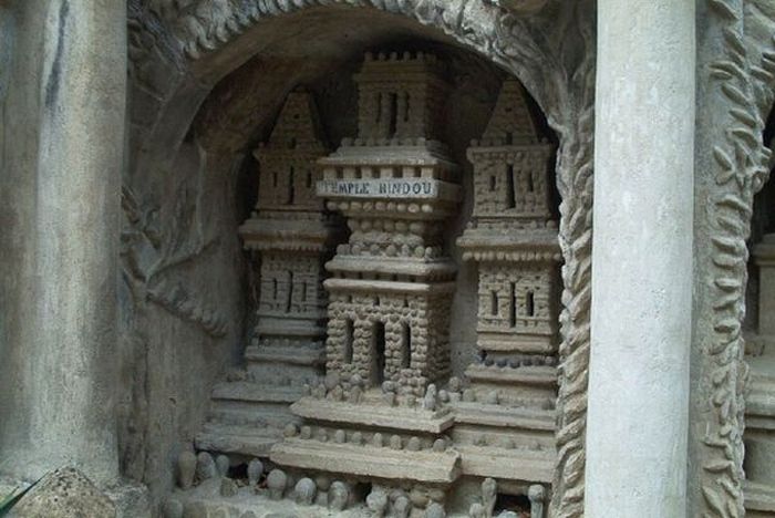 Le Palais Idéal by Ferdinand Cheval