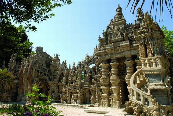 Le Palais Idéal by Ferdinand Cheval