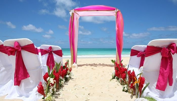 beach wedding decoration