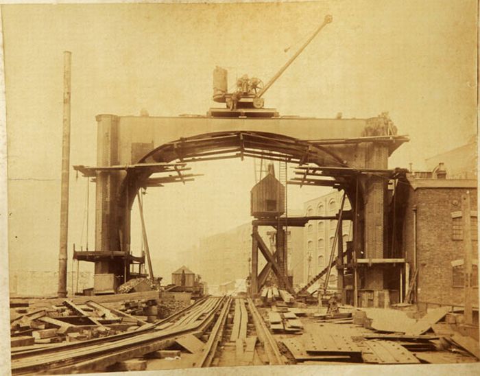 History: Construction of Tower Bridge, 1886-1894, London, England, United Kingdom