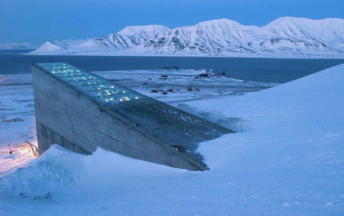 Svalbard Global Seed Vault, Longyearbyen, Spitsbergen, Arctic Svalbard archipelago, Norway