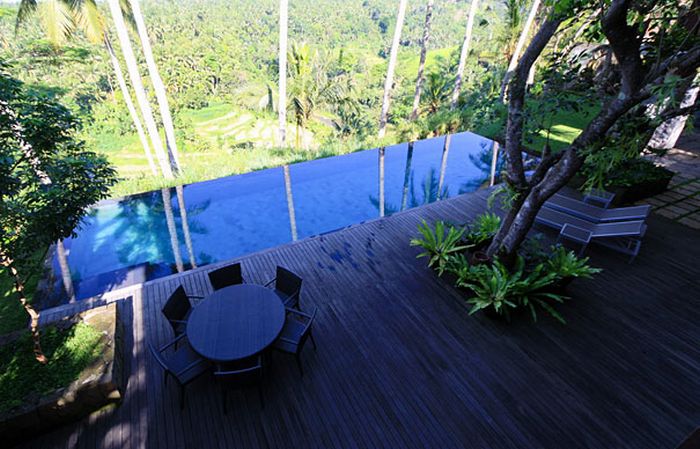 infinity edge pool design