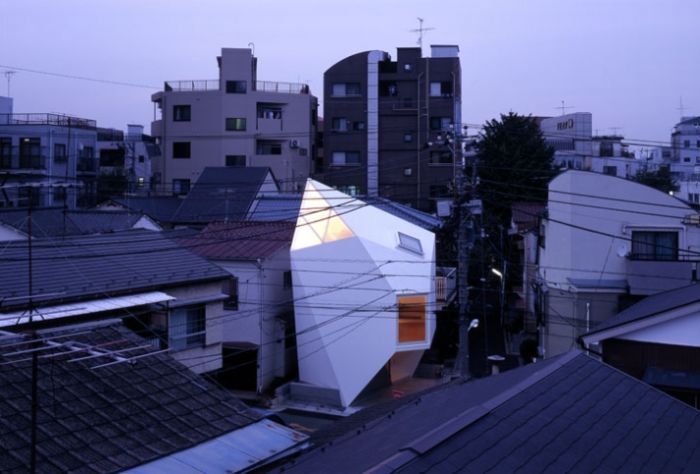 Building house in minimalist design, Tokyo, Japan