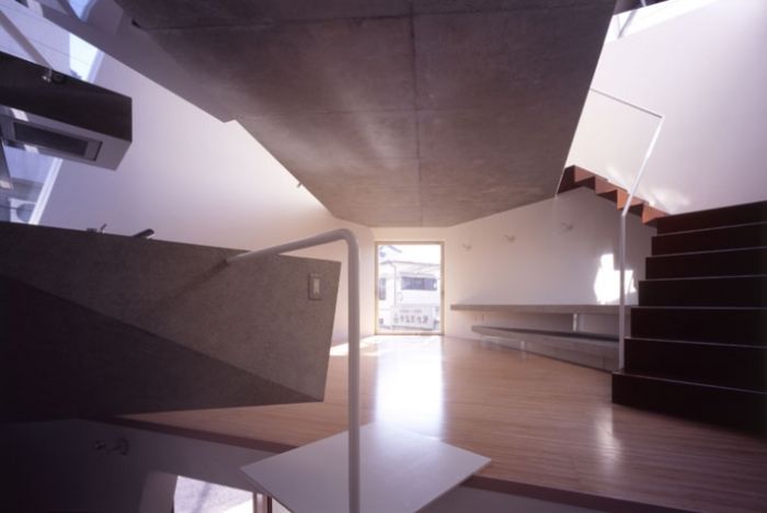 Building house in minimalist design, Tokyo, Japan