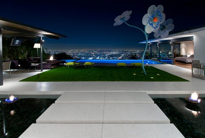 The Hopen Place by Whipple Russell Architects, Hollywood Hills, Los Angeles, California, United States