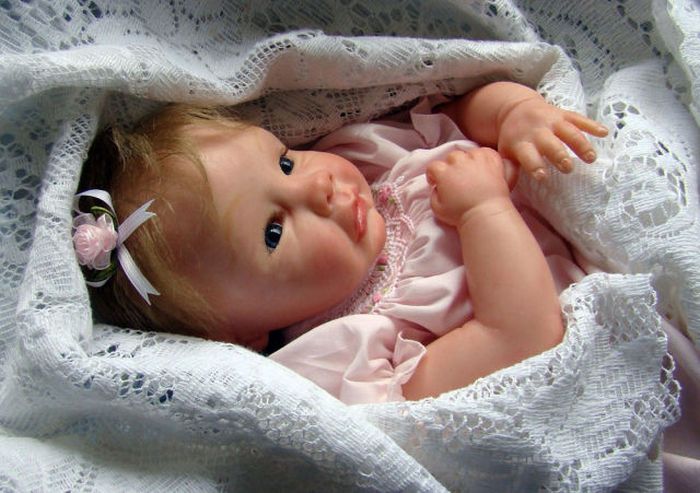 realistic reborn baby doll
