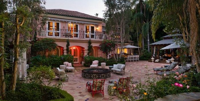 House of Christina Aguilera, Beverly Hills, California, United States