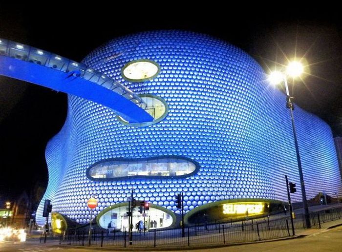 unusual buildings around the world