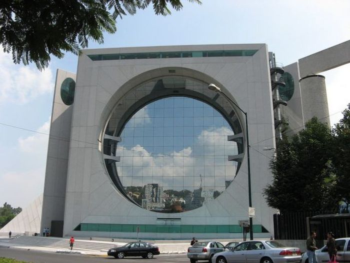 unusual buildings around the world