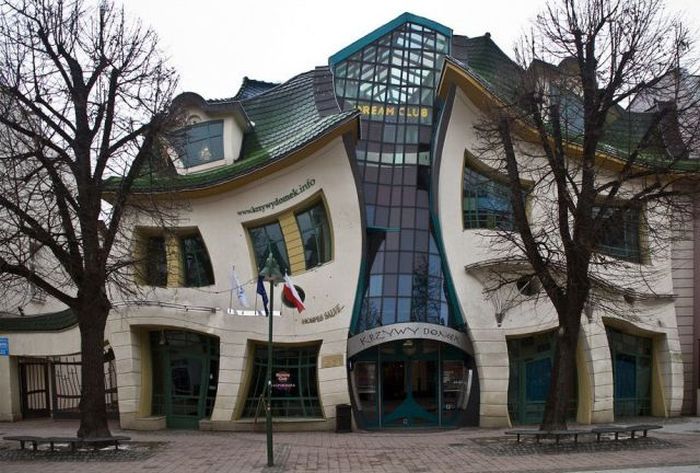 unusual buildings around the world