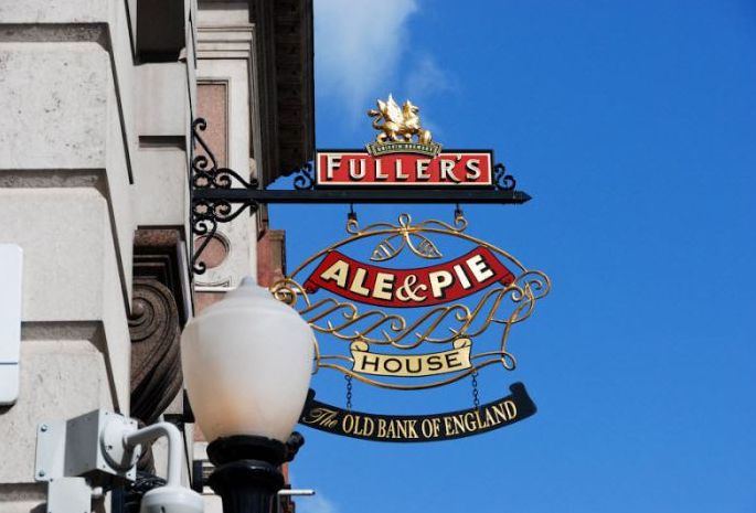 Pub signs, United Kingdom