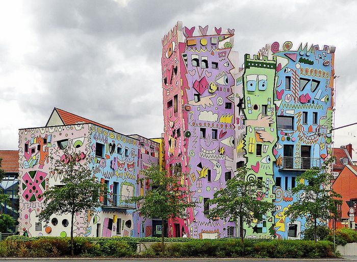 Happy Rizzi House by James Rizzi