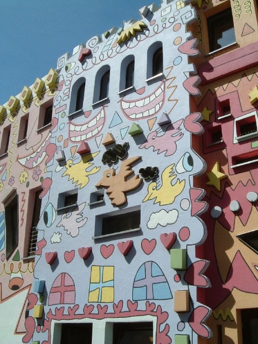 Happy Rizzi House by James Rizzi