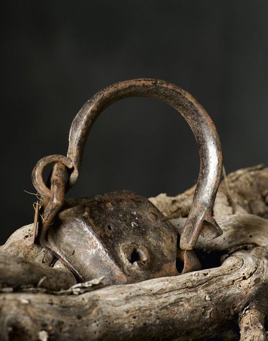 Torture execution instruments of Fernand Meyssonnier