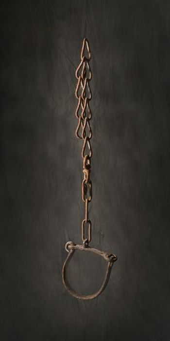 Torture execution instruments of Fernand Meyssonnier