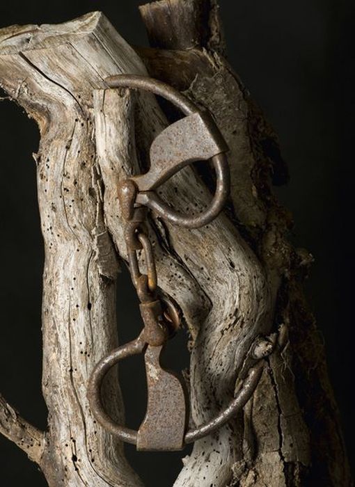 Torture execution instruments of Fernand Meyssonnier