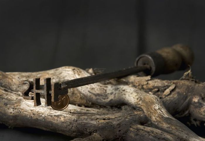 Torture execution instruments of Fernand Meyssonnier