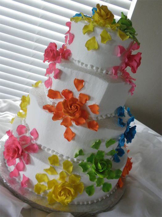 creative cake and confectionary design