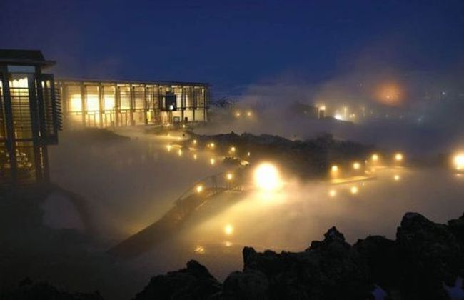 The Blue Lagoon geothermal spa, Grindavík, Reykjanes Peninsula, Iceland