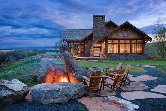 log cabin house