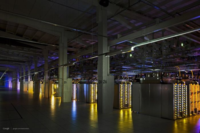 Google Modular Data Center servers