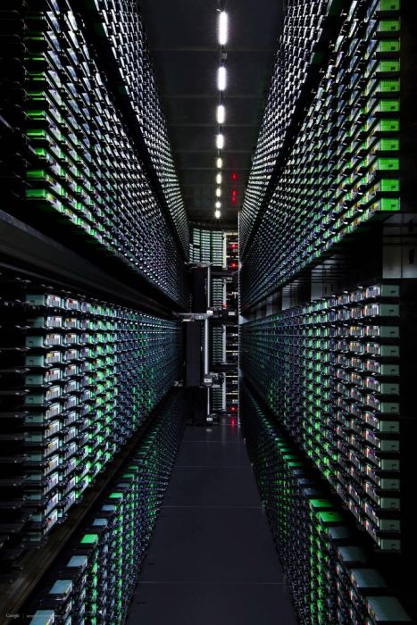 Google Modular Data Center servers