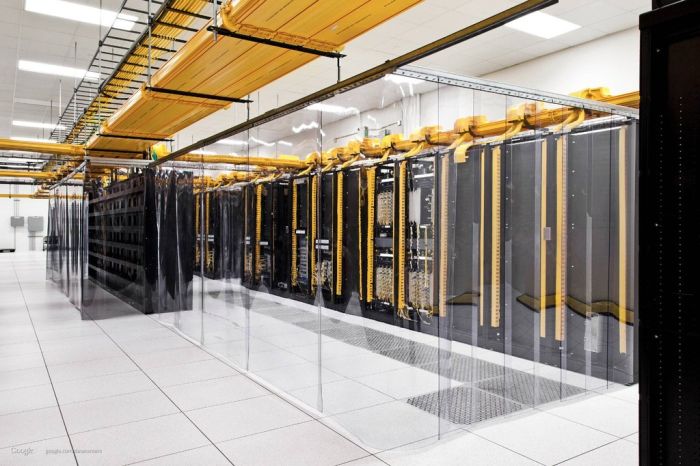 Google Modular Data Center servers