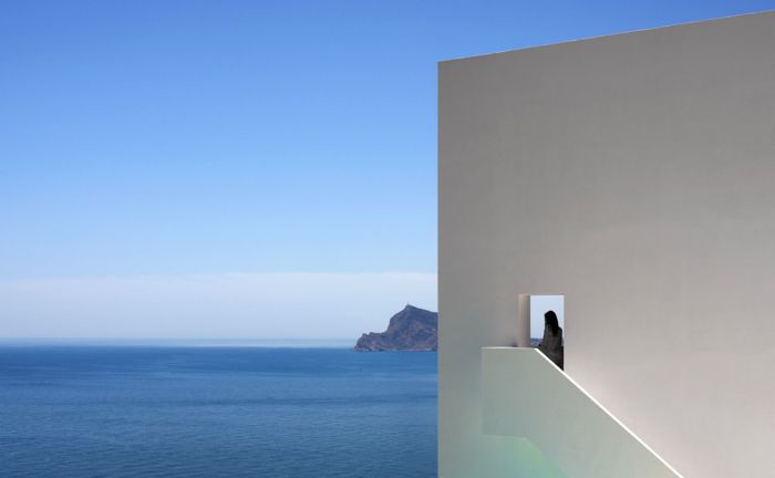 House on the Cliff by Fran Silvestre Arquitectos studio, Calpe, Alicante, Spain