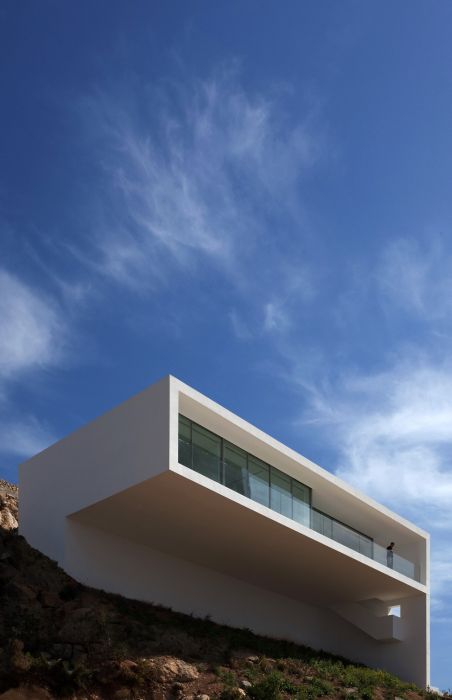 House on the Cliff by Fran Silvestre Arquitectos studio, Calpe, Alicante, Spain