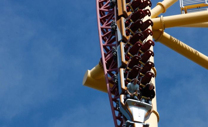 Top Thrill Dragster roller coaster, Cedar Point, Sandusky, Ohio, United States