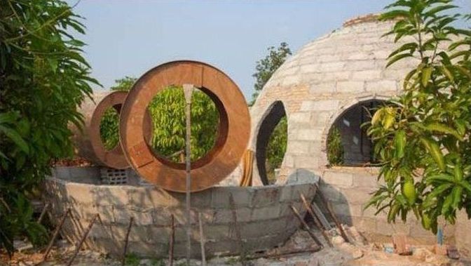 Vacation dome house by Steve Areen, Thailand