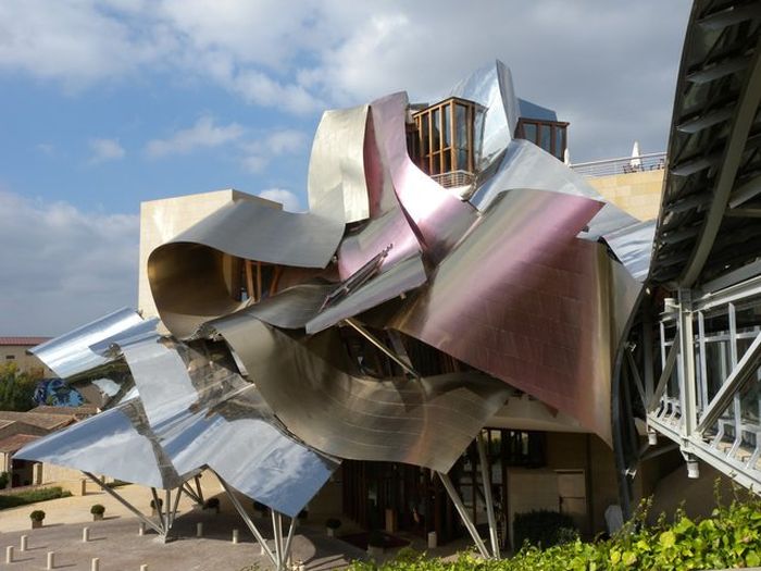 Hotel Marqués de Riscal by Frank O. Gehry, Rioja Alavesa, Álava, Spain