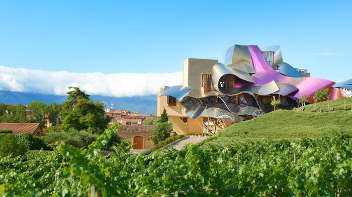 Hotel Marqués de Riscal by Frank O. Gehry, Rioja Alavesa, Álava, Spain