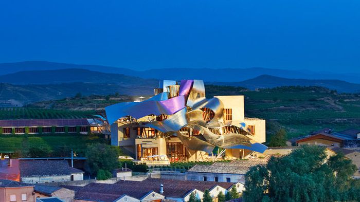 Hotel Marqués de Riscal by Frank O. Gehry, Rioja Alavesa, Álava, Spain