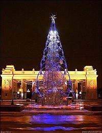 Architecture & Design: Christmas tree, Moscow, Russia