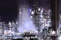 Architecture & Design: Factory plant in the night, Japan
