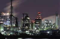 Architecture & Design: Factory plant in the night, Japan