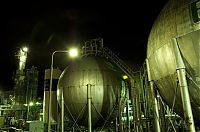 Architecture & Design: Factory plant in the night, Japan