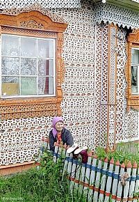 Architecture & Design: handmade decorated house
