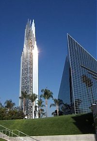 Architecture & Design: The Crystal Cathedral