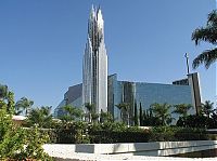 Architecture & Design: The Crystal Cathedral