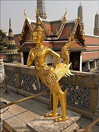 Architecture & Design: The Royal Grand Palace in Bangkok, Thailand