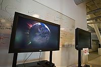 TopRq.com search results: apple office & team building