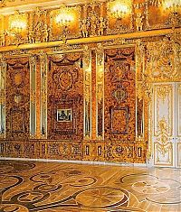 Architecture & Design: Amber Room by master Gottfried Tussauds