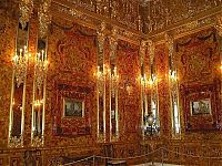 Architecture & Design: Amber Room by master Gottfried Tussauds